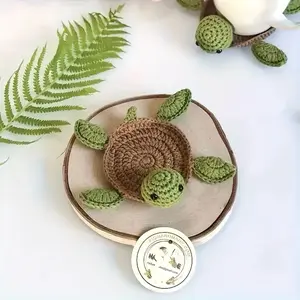 Cute Crochet Turtle Coaster – Handmade Animal Tea Cup Mat, Heat-Resistant Wool Table Protector, Fun Gift for Kitchen or Office
