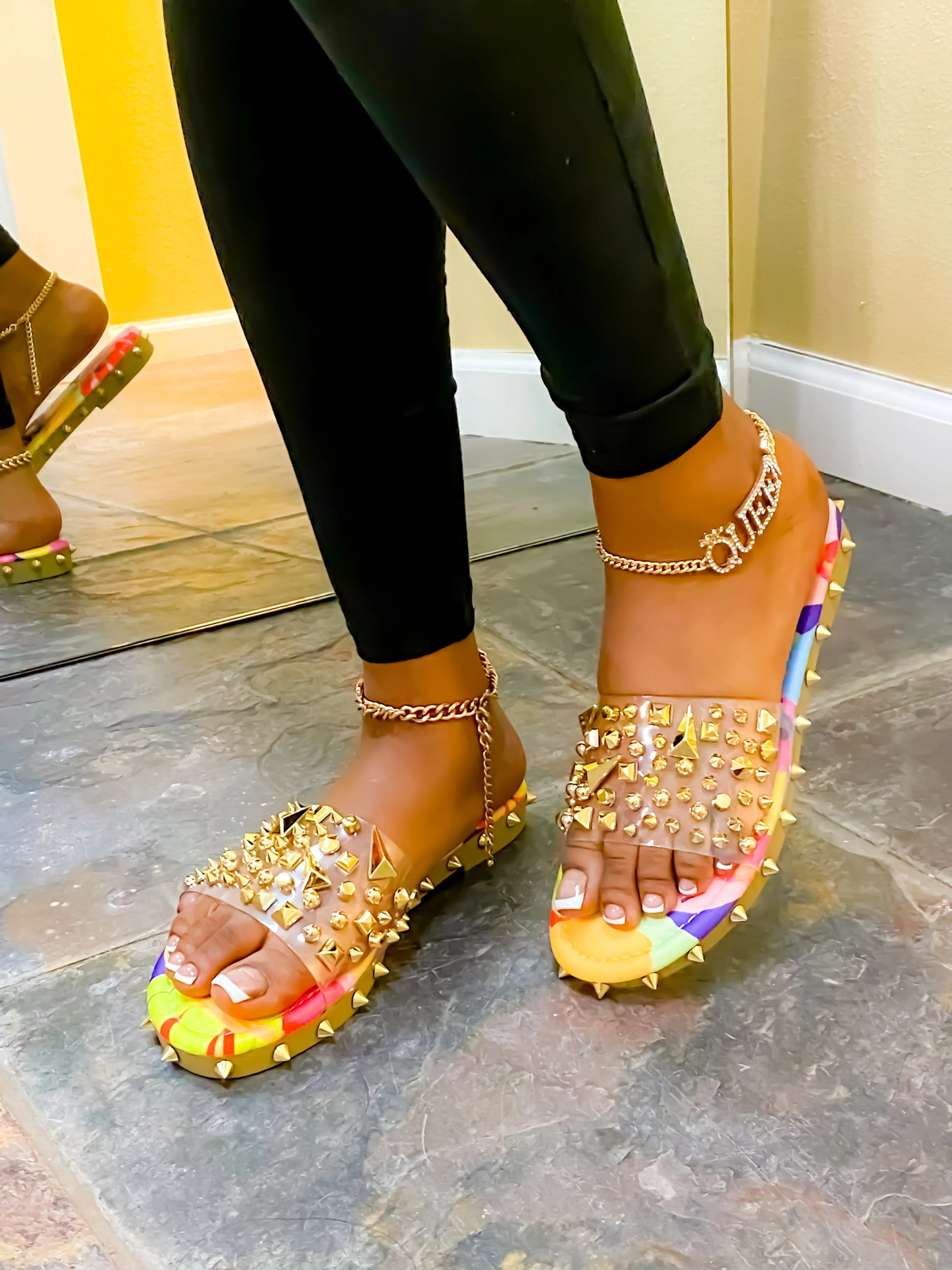 Glassy Heat Print Sandals
