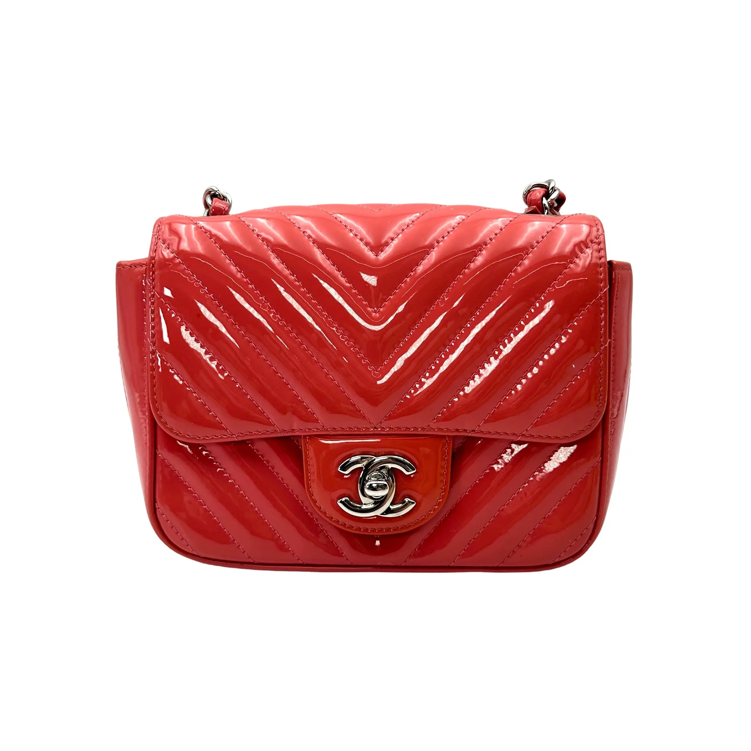 Pre-owned CHANEL Patent Shoulder Bags Classic Mini Square Flap Pink Chevron Shoulder Bag(23***83) CC2460