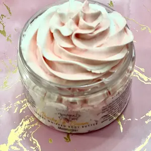 Peaches & Cream Smooth Whipped Body Butter moisturizer skin goals skin repair repair moisturizer retinol