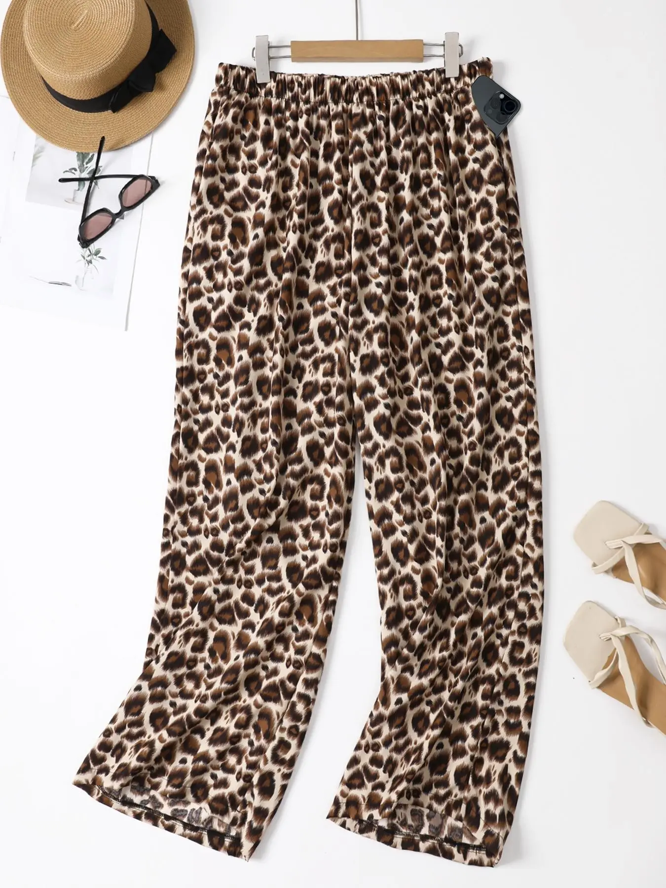 Plus Size Loose Women's Pants, Casual Fashion Pants, Comfortable High Waist Bottoms Casual Leopard Trousers, Stylish All-Season Wear, Perfect for Daily Use