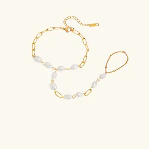 Isla Hand Chain