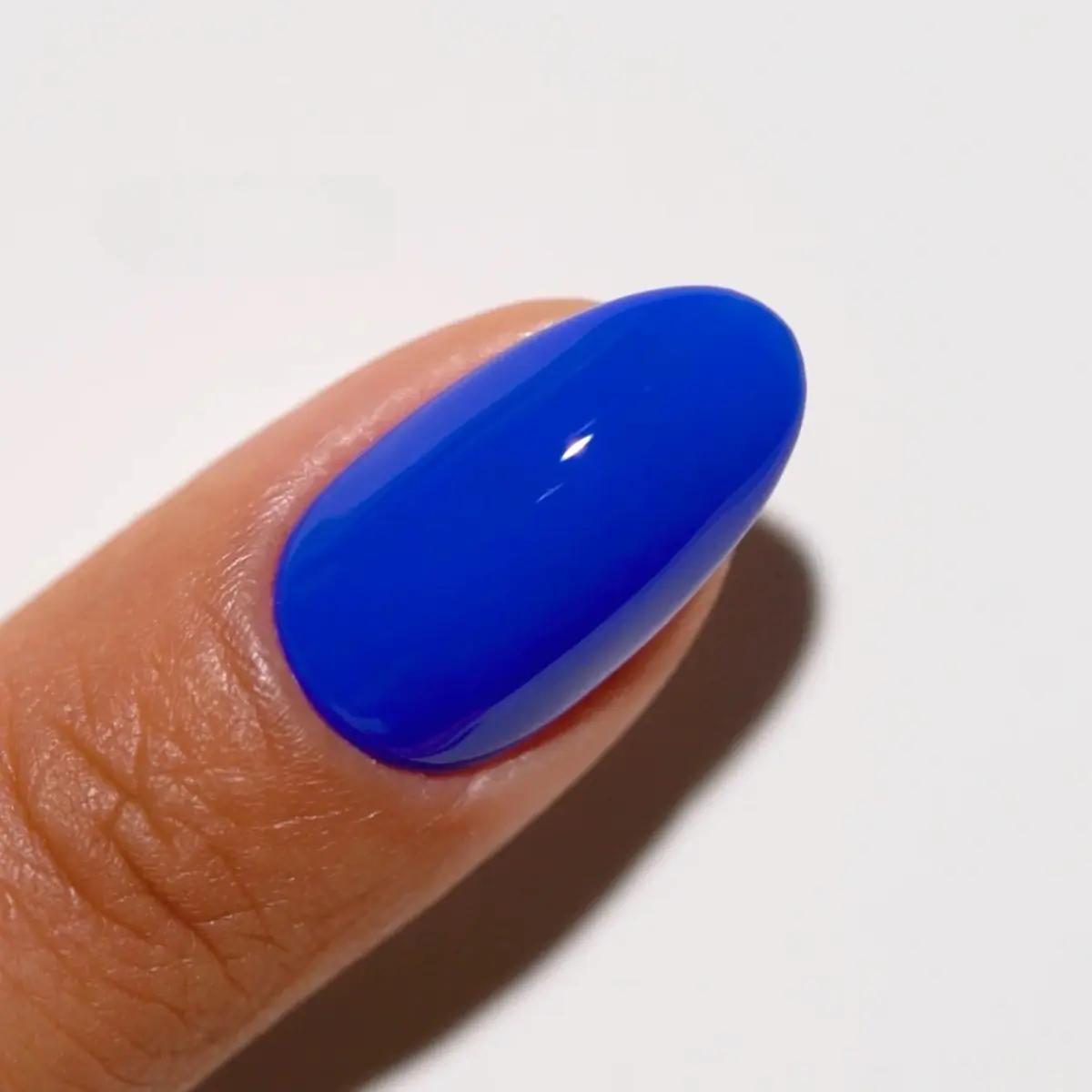 DND 734 Berry Blue Gel and Lacquer Duo nail care nail art DND 734 Berry Blue Gel and Lacquer Duo nail care nail art
