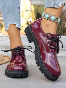 Retro College Style Glossy Caramel Color Oxford Shoes, Thick Platform for Height Boost, Chic Lace-Up Flats for Fashion Makeover