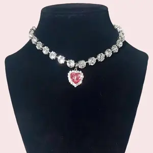 Pet Collar Pink Crystal Diamond Heart Necklace Magnetic Breakaway Safe for Dogs & Cats