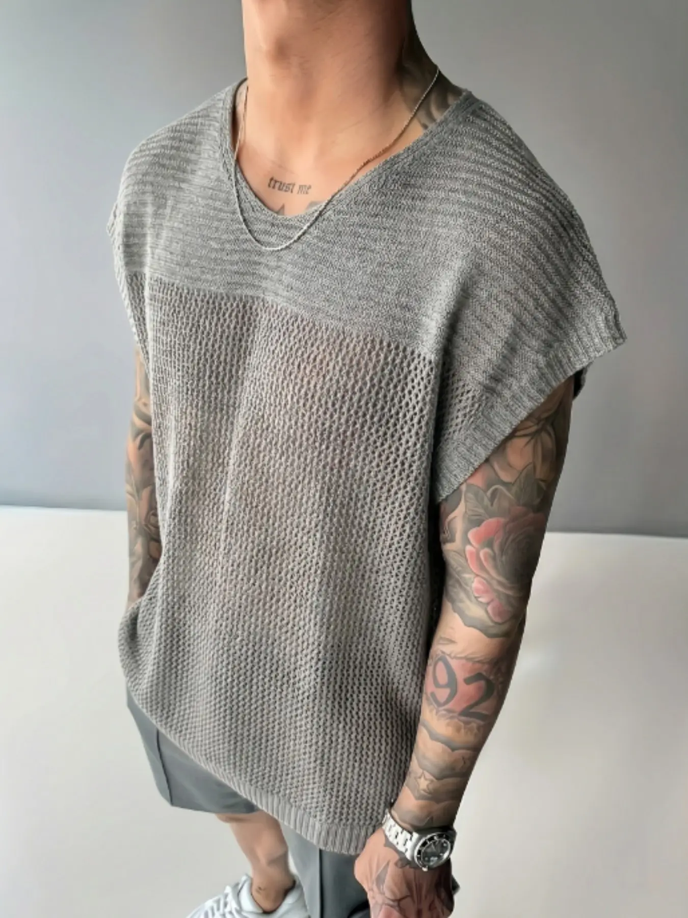 Men's Summer Knitted Vest Tops, Layered Texture, Shoulder Sleeve, Round Neck, Hollow Out, Trendy Minimalist Casual Streetwear, Oversize Oversized Long Loose Fit