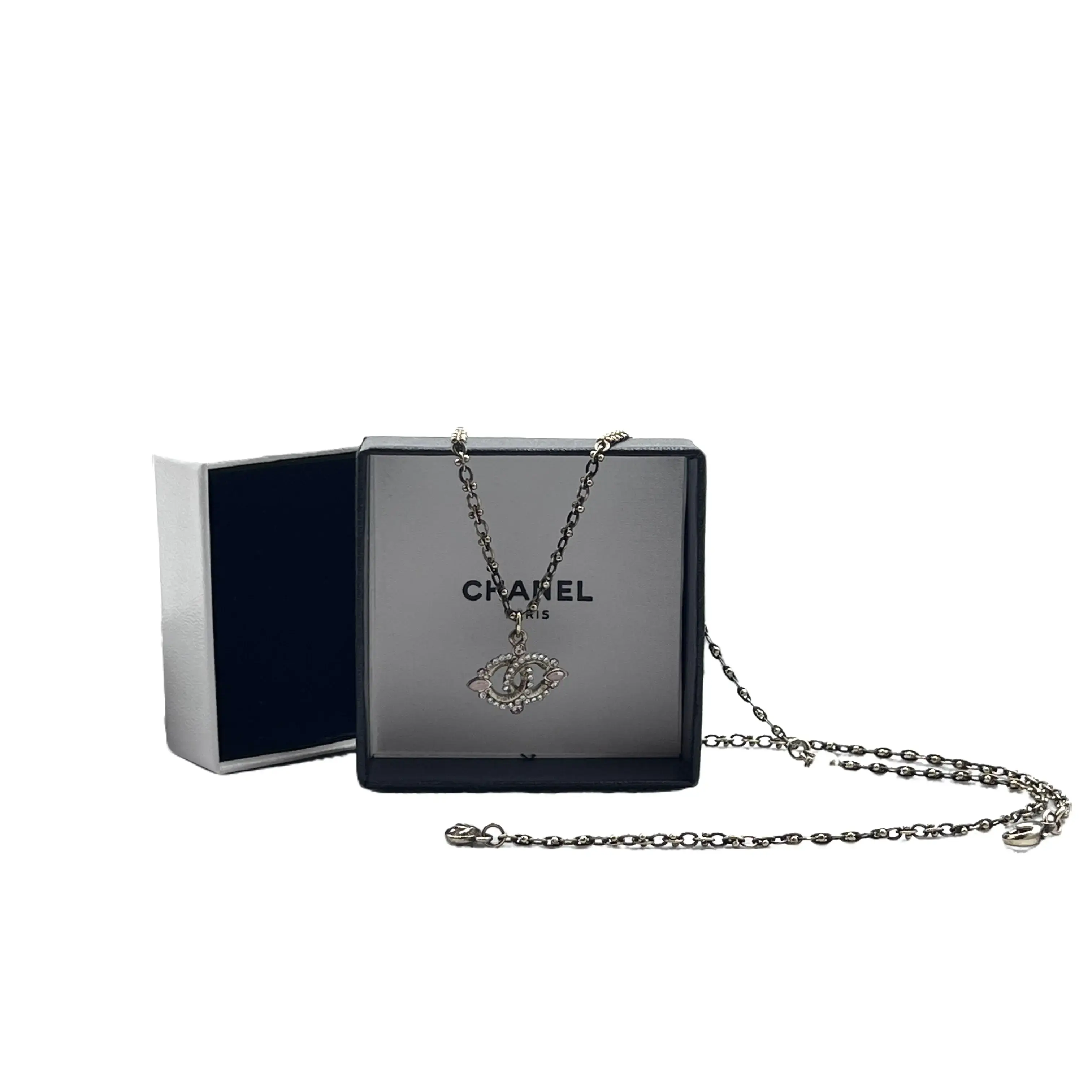 Pre-owned H1 CHANEL double C rhinestone pendant collarbone necklace, gold/silver color, vvvvv