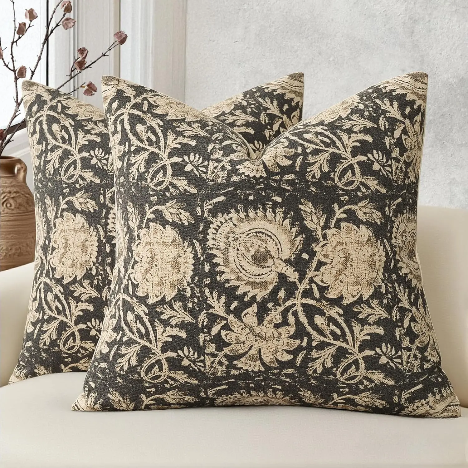 Vintage Floral Print Throw Pillow Covers 18x18 Set of 2 Neutral Modern Farmhouse Pillowcases Accent Decorative Cushion Covers Boho Home Decor for Couch Sofa Chair Bed Living Room, Black
