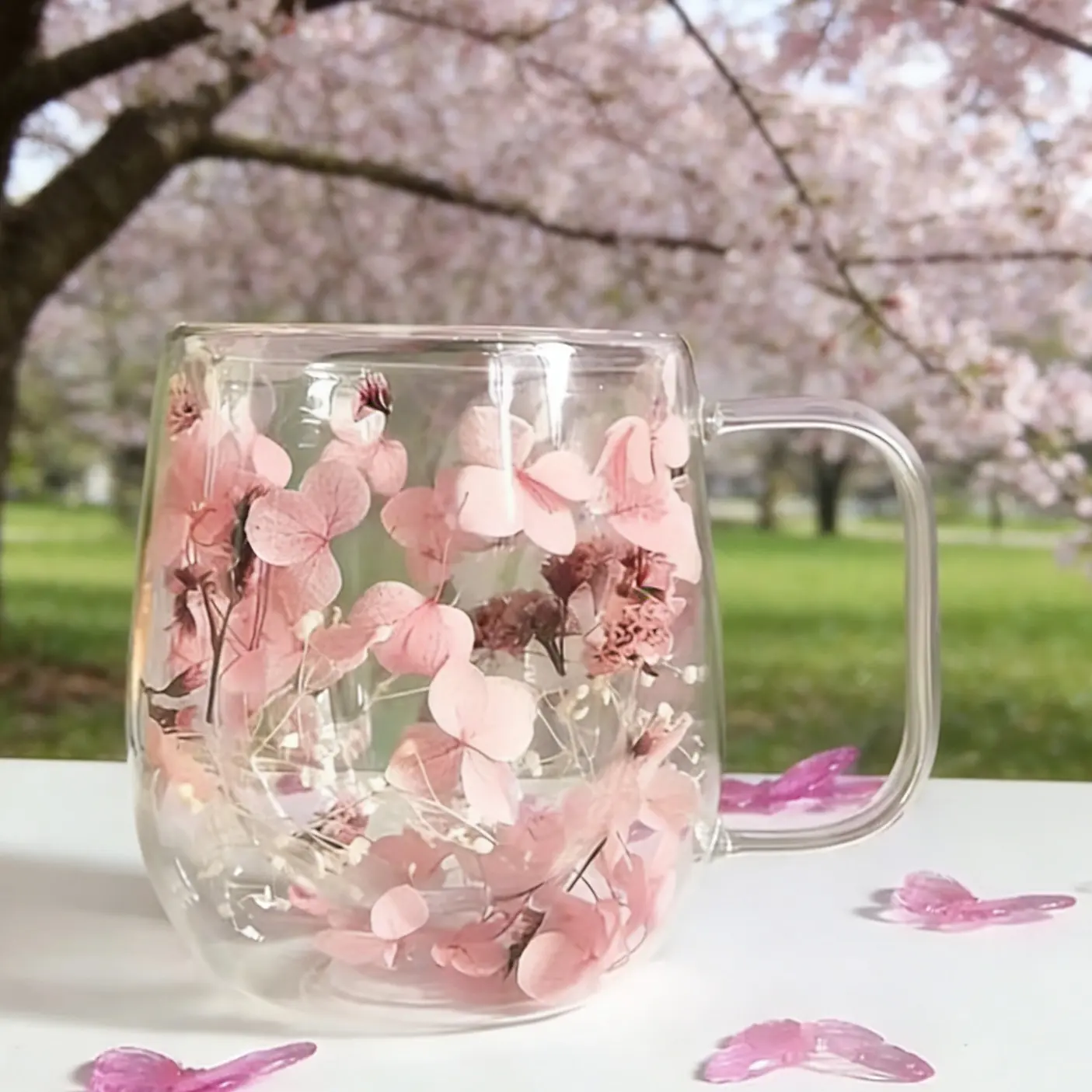 1pc Double-Wall Glass Coffee Cup with Unique design - Glass Mug for Coffee, Tea, Milk, Juice - Hand Wash Only, Durable Thermal Cup for Hot/Cold Drinks, Perfect Gift for Office, Parties & Special Occasions, Clear Glass Cup, Glass Creative Cup