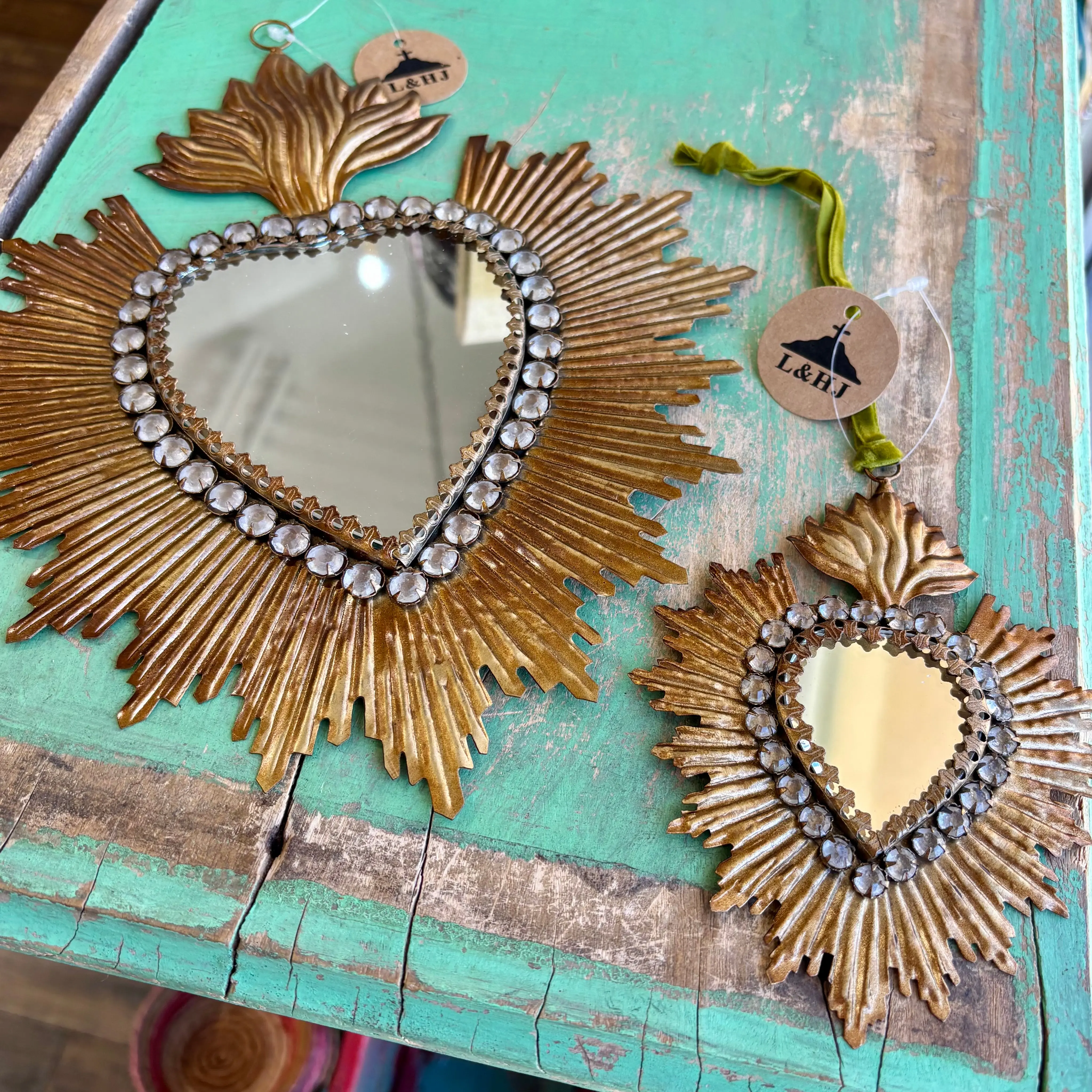 Jeweled Rays Gold Sacred Heart Mirror - Elegant Design with Gold Accents, Perfect for Meditation and Reflection
