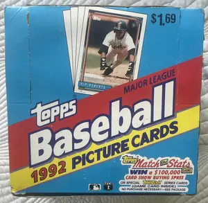 1992 - Topps - Major League Baseball Cards SEALED (Listing for pack)