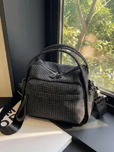 Elegant Plaid Handbag for Women, Versatile Daily Use Crossbody Bag, Long Strap Design, Perfect for Casual, Stylish Fashion Accessory
