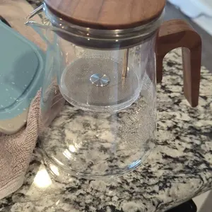 ZENS Magnetic Tea Pot, Enchanted Glass Teapot with Infuser and Magnetic Suction Lid for Mess-Free Loose Tea Diffusers, Walnut Wood Handle, Tea Lovers Gifts-27oz