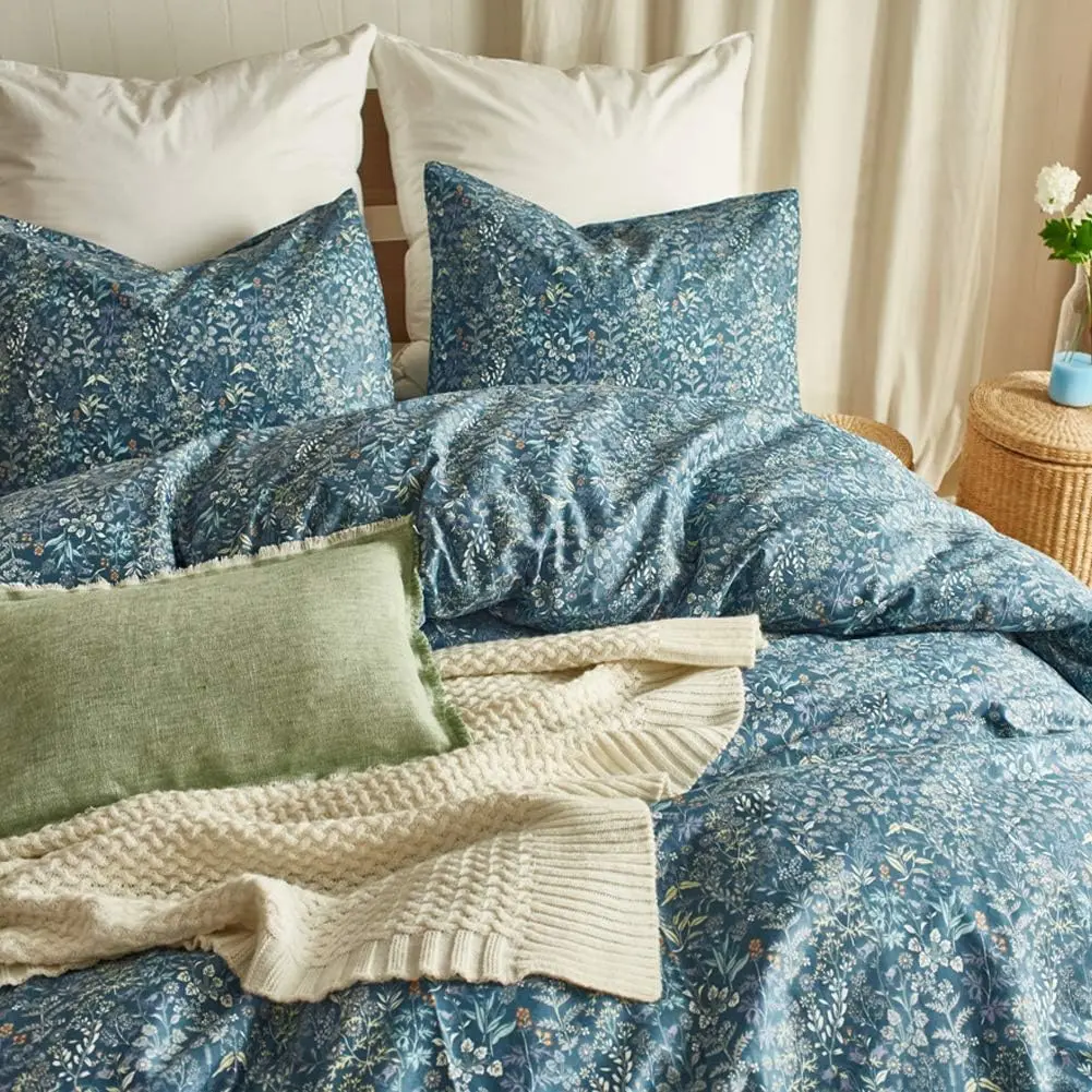 Vintage Farmhouse Decorative Bedding Set, Blue Floral & Knit Texture, Includes Fitted Sheet and Two Pillowcases, Polyester Fabric, Cozy Bedding Set, Soft Bedding Sets, Bedsheet Sets, Comfy Bedding Sets
