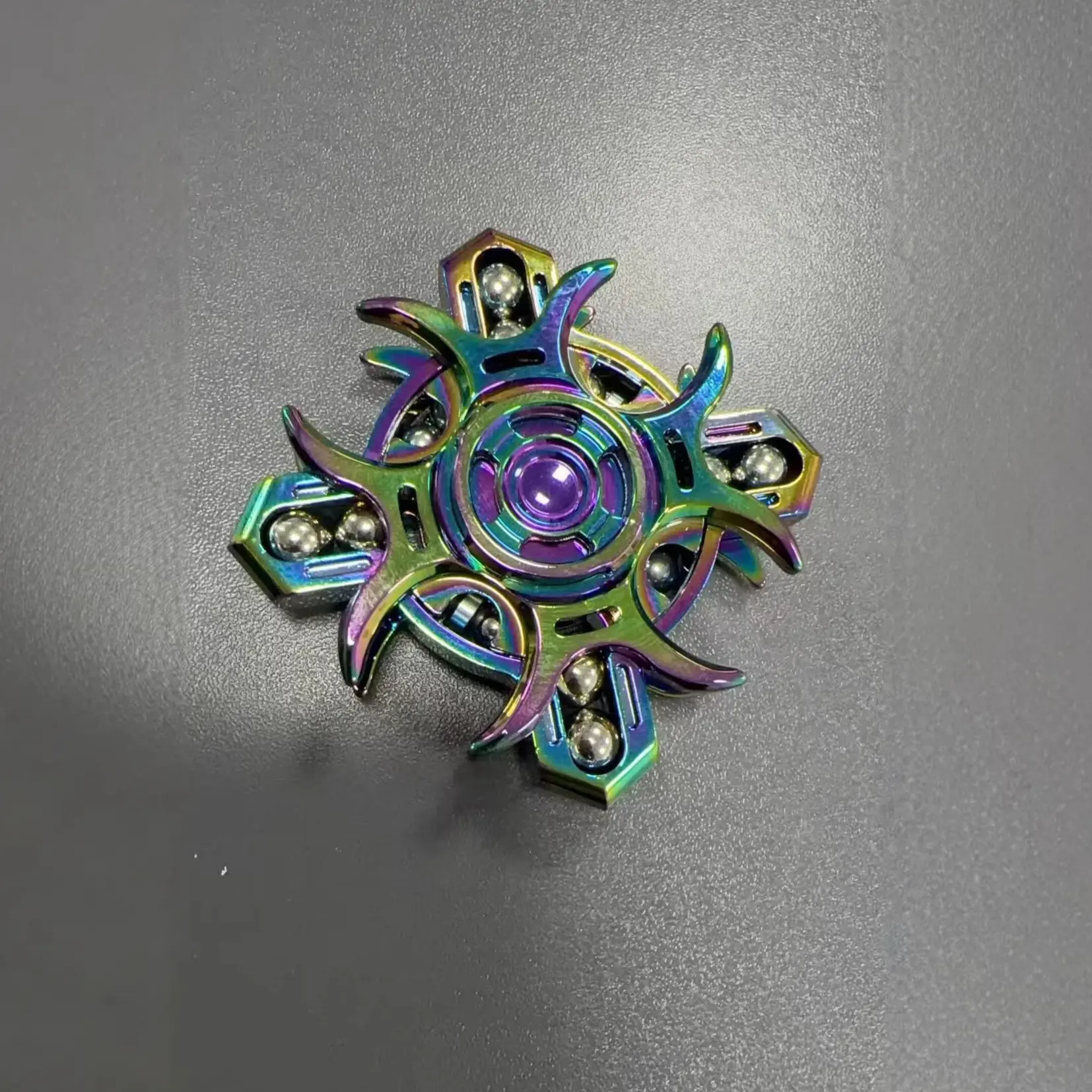New Black Tech Chain Mail Fidget Spinner EDC Toy Stress Anxiety Relief for Kids Adults Trendy Hand Spinner Fingertip Spinner