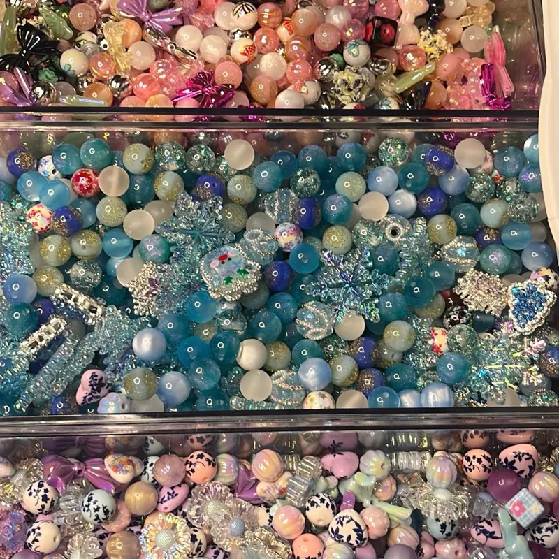 1200ml Mixed Bead Bar Fill Bag - DIY Craft Kit with Colorful Assorted Acrylic Plastic Beads, 1-Size Beading & Jewelry Making Supplies for Keychain Crafting, Adults