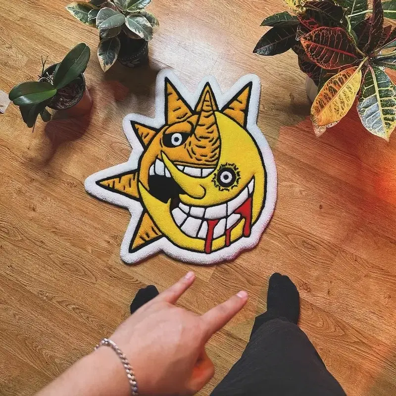 Special-shaped orange sun carpet, creative decorative carpet, Decorative rugs, cartoon sun pattern carpet, living room carpet, soft and comfortable home carpet, suitable for young people's room decoration daily use, holiday gifts