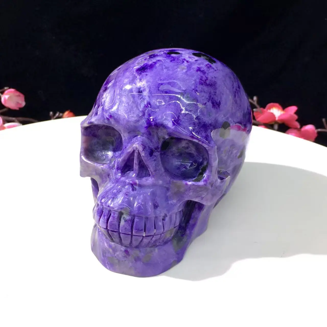 Charoite Skull Sculpture, Large Carved Gothic Natural Stone, Decorative Collectible for Indoor Room Decor, Collectibles, Skull Shape, Figurines & Miniatures, Carved Detail, Indoor Decor, Room Display, Ornaments, Gothic Carved