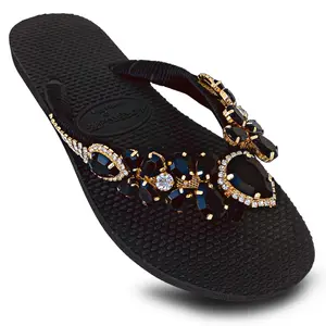 AdDRESSingMe Luxurious Flip Flops With Rhinestones Walking Shoes Women Footwear Summer Flipflop Sandal Black Flip Flop Black Sandals