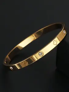 Elegant Women's Bracelet, Zircon Four-Leaf Clover Titanium Steel, Lucky Flower Band, Fashion Jewelry Accessory, Perfect Gift