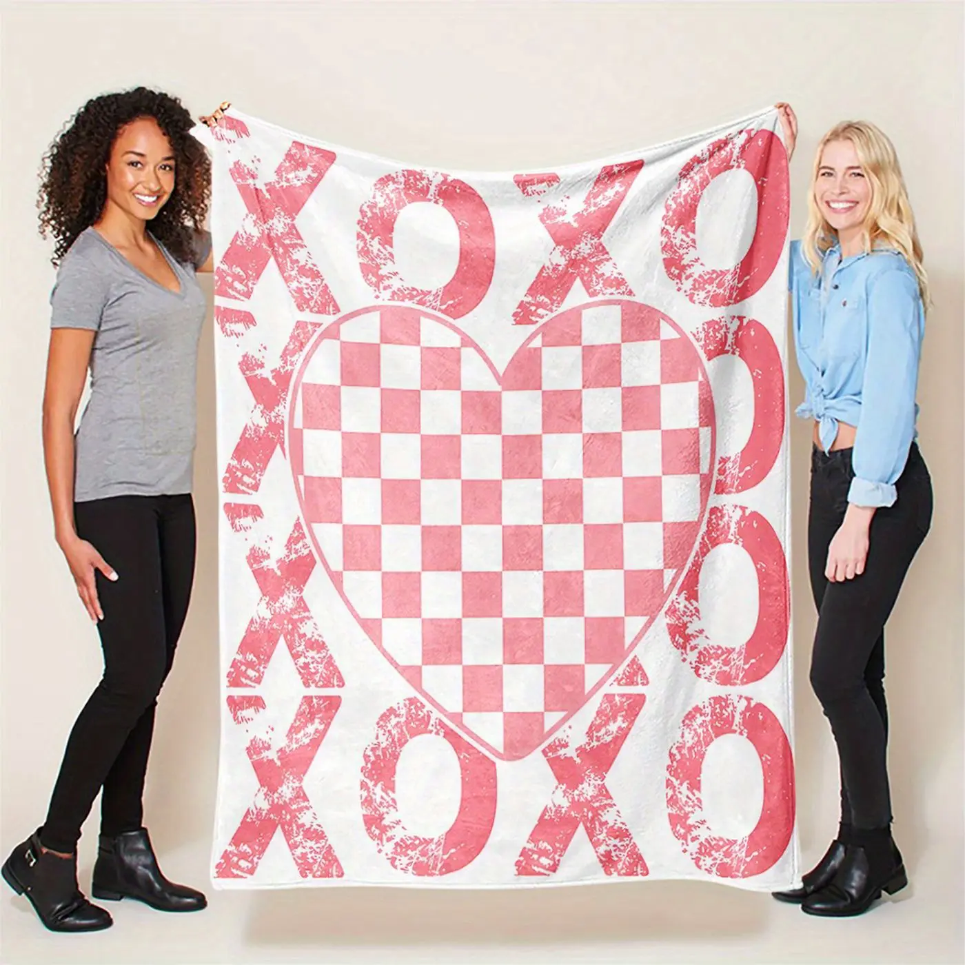 Soft & Warm Pink Heart Checkered Pattern Blanket: Perfect Gift Party Decor Cozy Home Throw Sofa & Bed Blanket Ideal for Camping & Travel