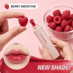 6-piece glossy lip gloss set - anti smudging, anti kissing, juicy true red, long-lasting moisturizing. Perfect Halloween gift for girls and women, 24-hour long-lasting moisturizing cosmetics ！