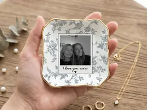 Personalized Photo Jewelry Dish for Mom, Mother’s Day Gift for Mom, Custom Trinket Tray