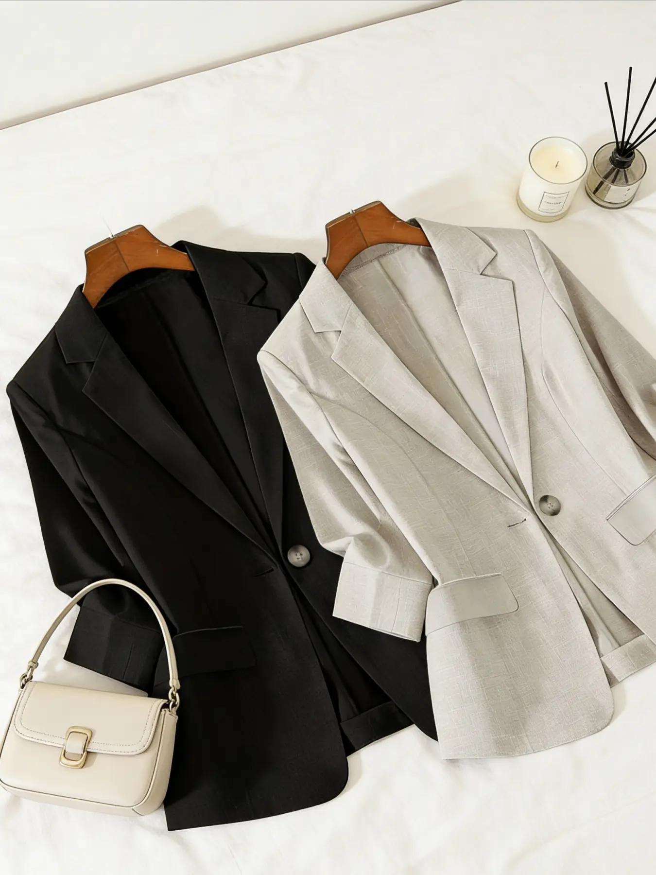 Women's two-piece plain color single-breasted double-pocket half-sleeve five-point suit jacket, Business Suit Set, Fitted Solid Button Blazer, suitable for spring and summer suitable for commuting outfit, Minimalist, Business Suits Set, Office Wear