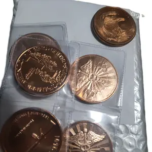 6 pcs copper round charms.