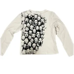 I don’t come as one sleeve shirt