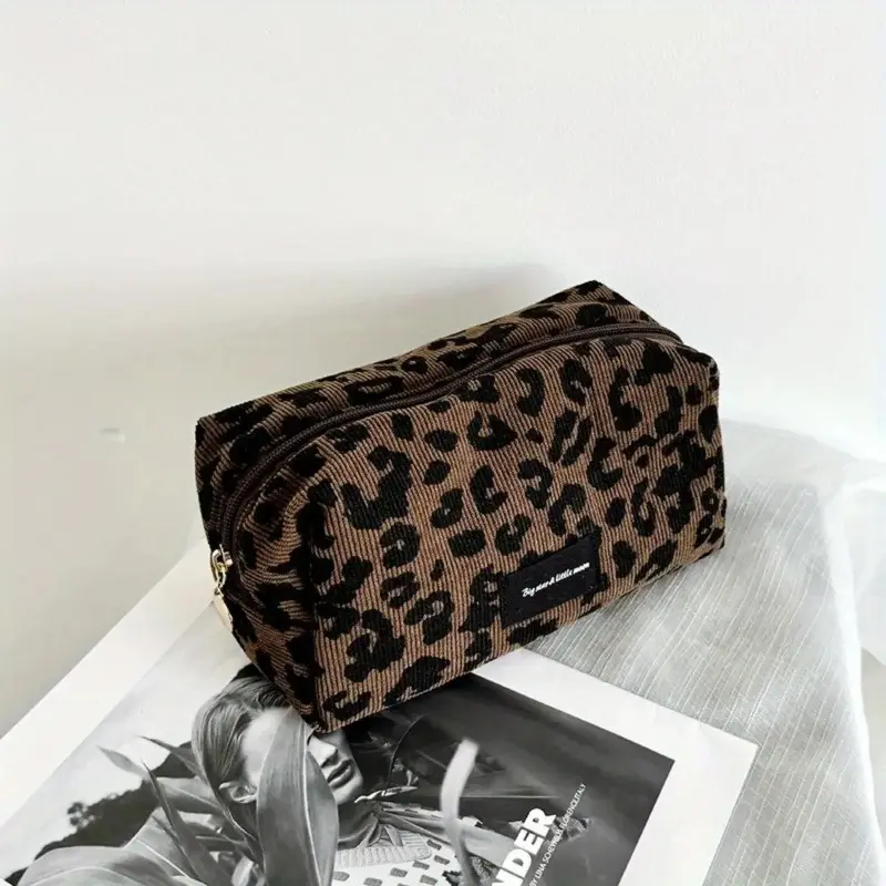 Large Leopard Print Makeup Bag - Unisex Structured Gym Cosmetic Organizer with Large Cap, Zipper Pouch for Storing Makeup Products, Travel Cosmetic Bag