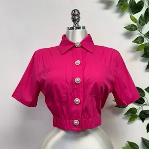 Poplin Cropped Blouse with Rhinestone and Pearl Bottom, Short Sleeves, Front Button Closure, Floral Design, Suitable for Casual Wear - Shirts, Top