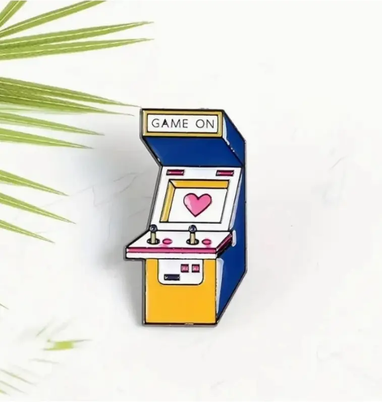 Game Arcade Machine Badge Pin Decorative Accessories For Clothes Backpack Hat Holiday Party Gift Girls Accessories
