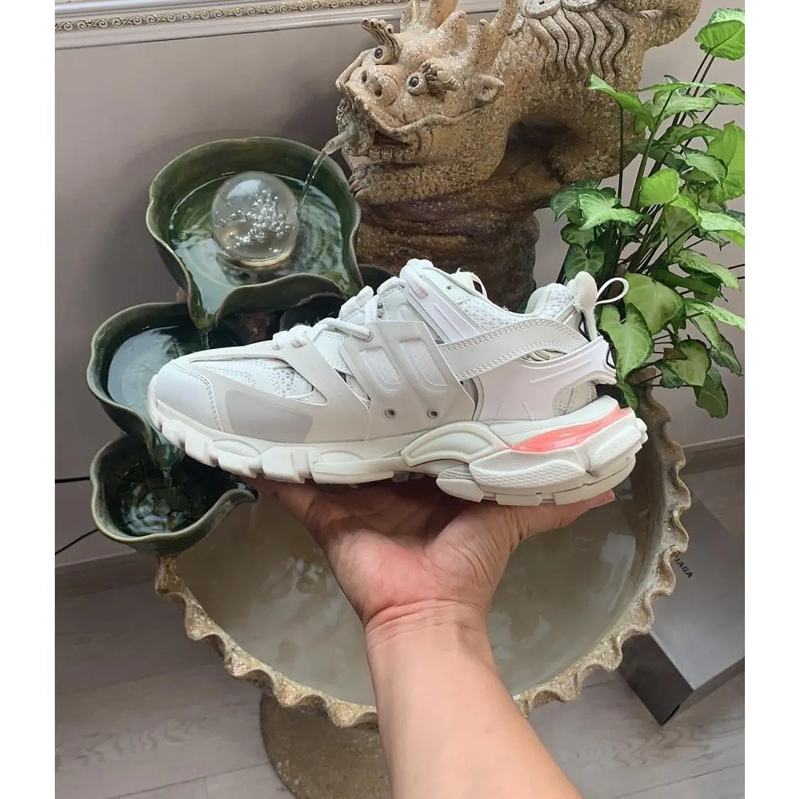 Led With Shoes Sporty Heel Synthetic Material Casual Shoes  football boots 3 Thick Sole Increased Autumn Men's Women's Trendy  Tire,portable,slip-resistant,rain