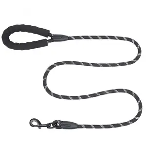 Pet reflective leash - black, for medium dogs, large dogs, with reflective stripes,tangle leash,Dog Training Leash ,dog products,Proof Handle