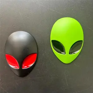 Alien Head 3D Metal Car Sticker, Car Decorative Sticker, Universal Decoration for Cars, Motorcycles, Bikes, Trucks, Laptops, Covers Scratches, Adds Charm