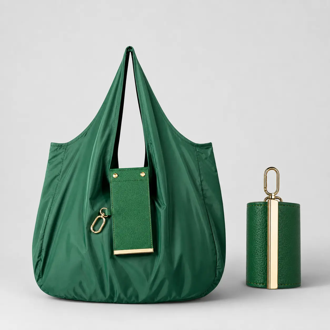 Foldable Keychain Bag Reusable Grocery Bags for Shopping Foldable & Expandable Handbag with Key Ring for Travel Daily Use Organiser