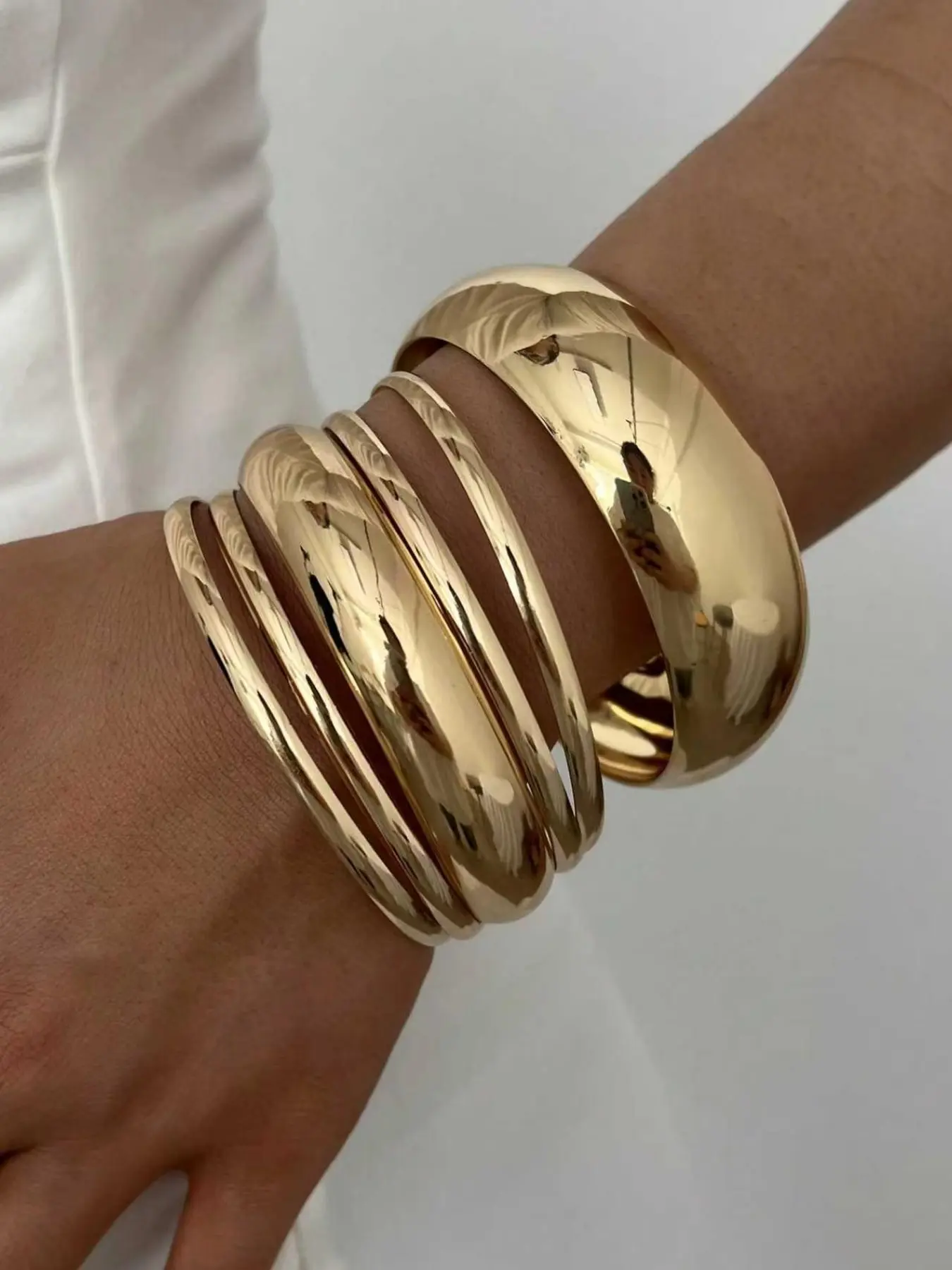 6 Vintage Elegant Wide Metal Bracelets for Women, Perfect for Daily Wear, Parties, Vacations, Ideal Gift, Boho Style, Stacking Bangles, All Seasons, Bangles Bracelets Set, Bohemian Bracelet, Bracelet Sets