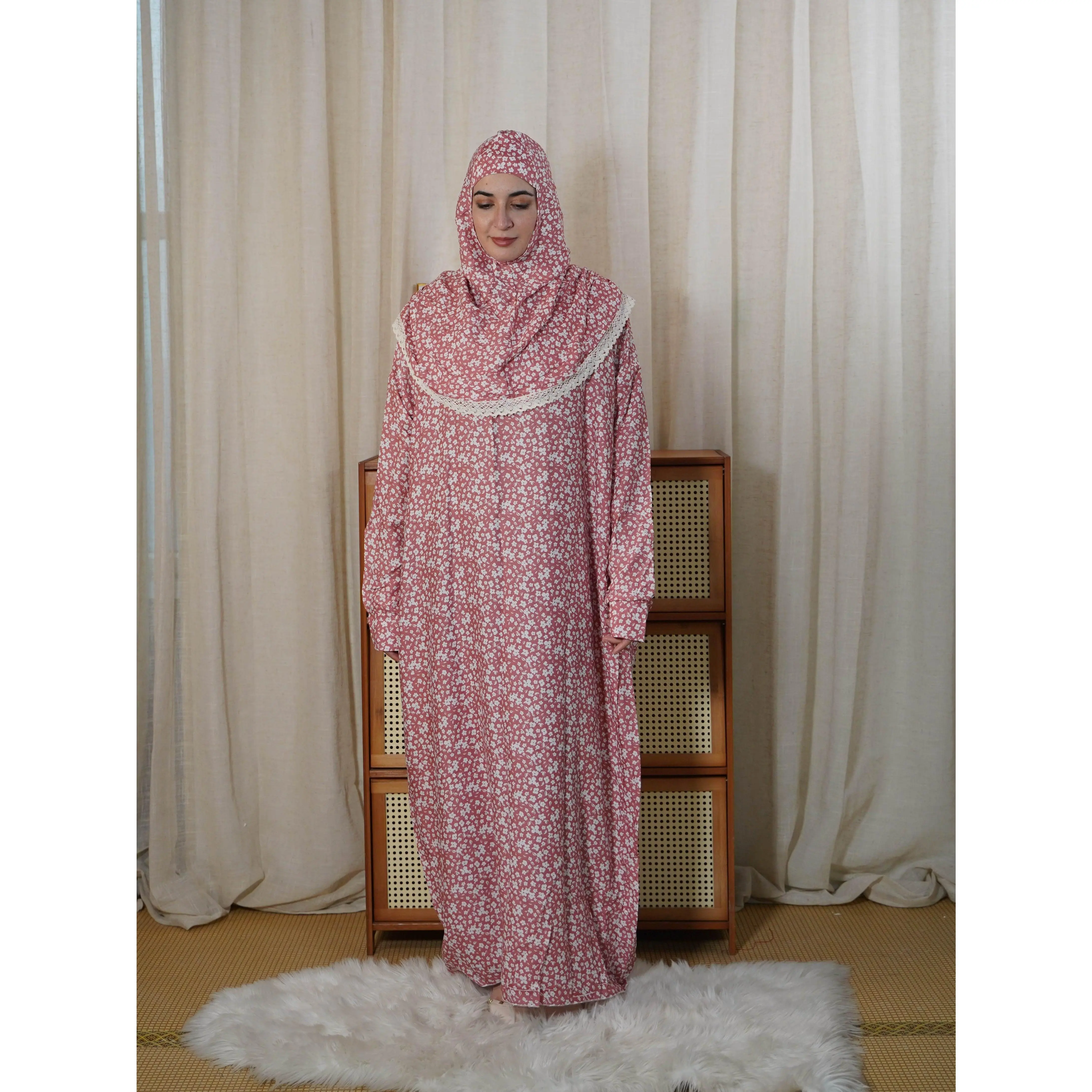 Ramadan Floral Lace Splicing Hooded Abayas - Elegant Long Sleeve Loose Maxi Length Dress - Women's Clothing - For Muslim Women - Suitable for Ramadan & Special Occasions - Perfect Gift for Women dubai  abaya