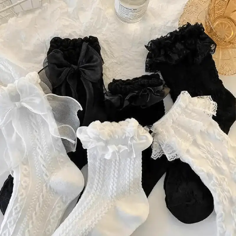 6 Pairs of Cute and Simple Women's Lolita Floral Lace Bow Socks, Comfortable Breathable Design for Everyday Wear, Floral Pattern Socks, Lace Crew Socks, Breathable Comfy Socks