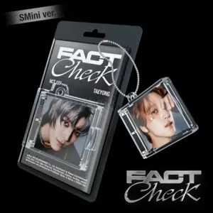NCT 127 - Fact Checkin - Smini - Random Cover - incl. Keyring Ballchain + Photocard  [COMPACT DISC - CD] Photos, Asia - Import