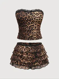 Two-Piece Set Women's Leopard Print Shorts & Top Set, Casual Fashion Tube Top & Shorts, Ladies Summer Clothes