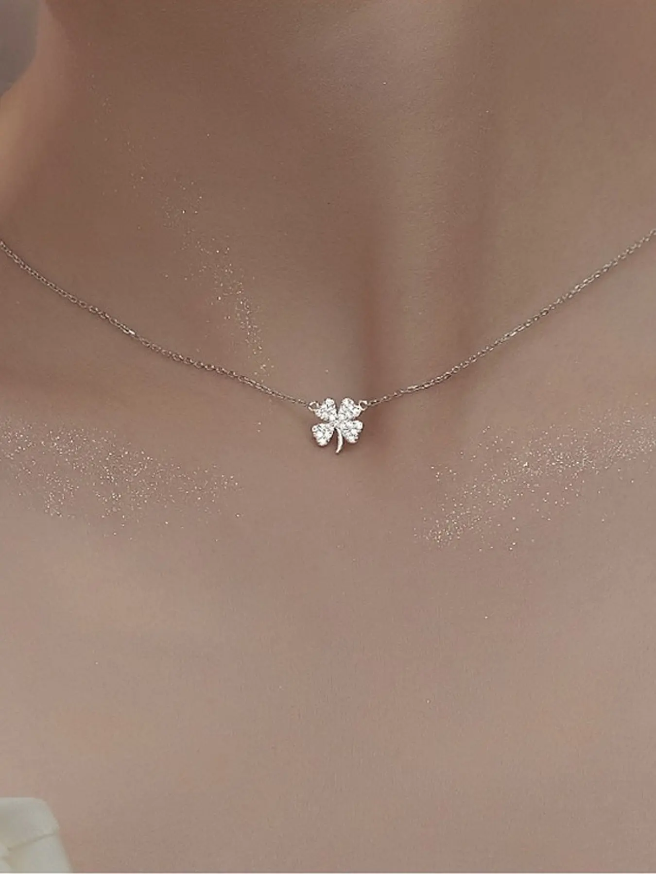Four Leaf Clover Necklace for Women Dainty Charm Necklace Tiny Lucky Clover Cubic Zirconia Pendant Necklaces Adjustable Chain Charm Jewelry Gift Good Luck Necklace Lucky Clover Pendant Necklace