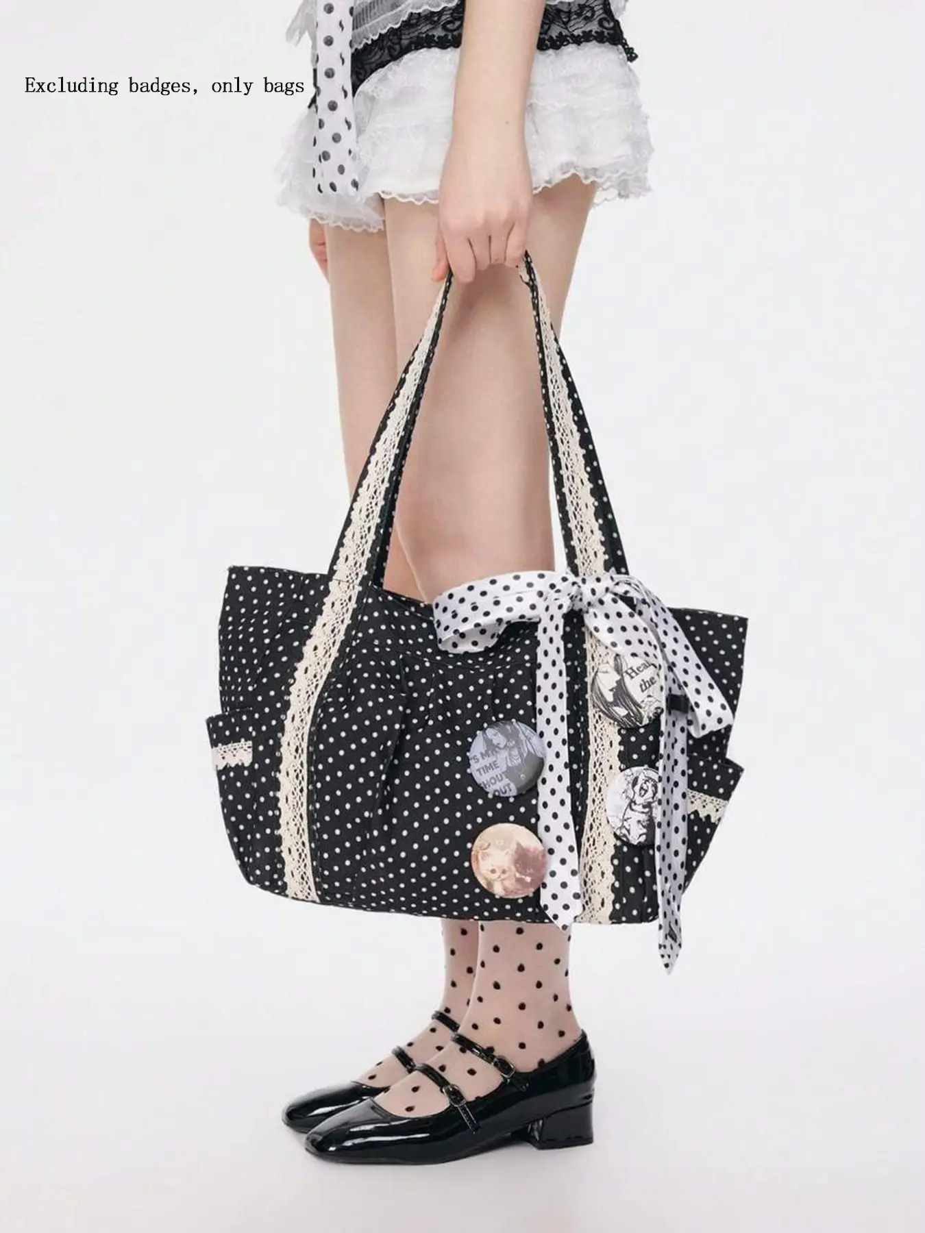 Small niche design fashionable retro polka dot tote bag, side pocket design, lace decorative details, casual and simple texture large capacity shoulder bag, can accommodate files, tablets, and personal items
