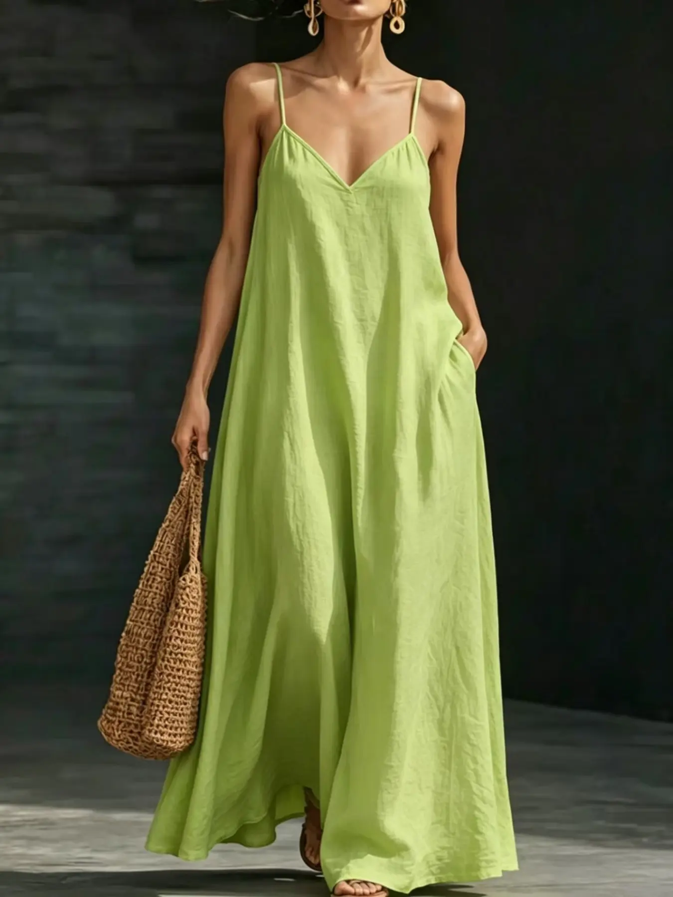 2026 New Summer Spaghetti Strap Sleeveless Boho Maxi Dress, Loose Fit with Pockets, Beach Vacation Casual Chic Dress, Wide A-Line, 2-in-1 for Beach and Commute, Bohemian Style Dress
