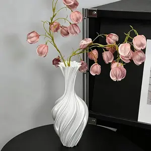 Vintage Art Vase for Living Room Coffee Table and Study Desktop Decorative Flower Vase Ideal Gift for Home Decoration