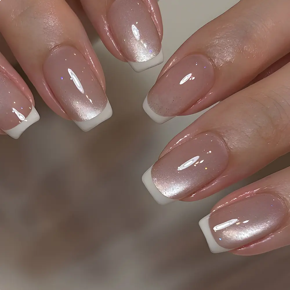 Starry-Sky Style French Manicure Press-On Nails - Edgy Cat-Eye Effect, Removable Adhesive Tips, Nail Inspo