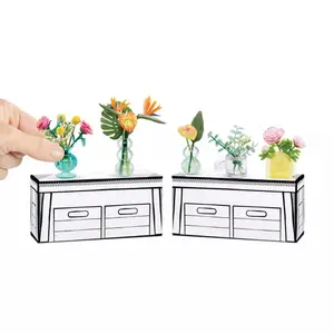 MGA's Miniverse Make It Mini Botanicals