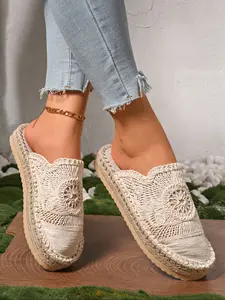 Women's Hollow Out Floral Knit Straw Slip-On Mules, Rubber Breathable Summer Beach Shoes, Vintage Boho Style, Casual Indoor Outdoor Wear, Flower