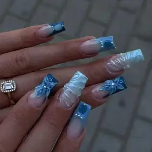 24pcs Medium Long Gradient Blue French Press-On Nails, 3D Gel Petal Design, Sweet Style, Easy Wear Acrylic Nail Set for Women and Girls